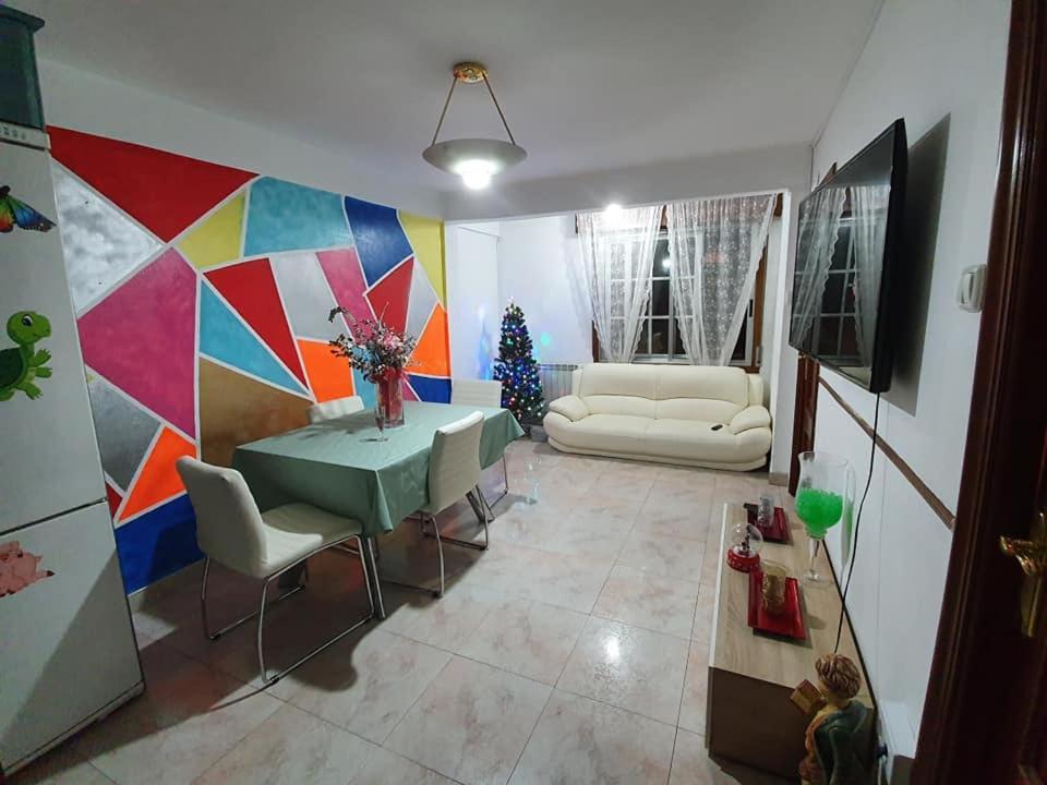 Apt Para Amigos Y Familias Vigo Exterior photo